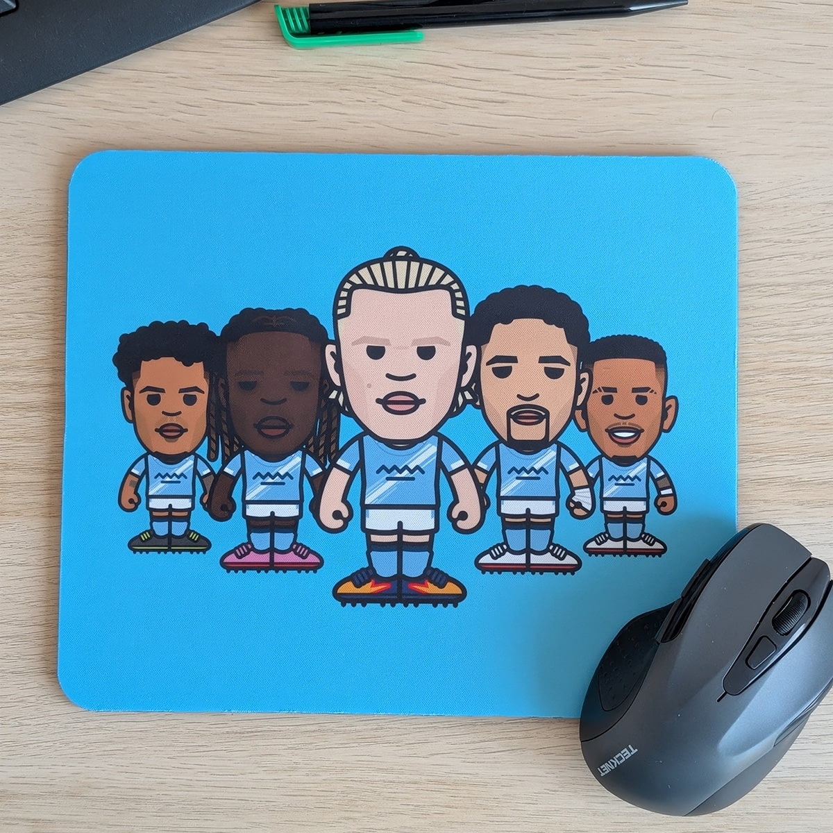 City Attack With Haaland Mouse Mat