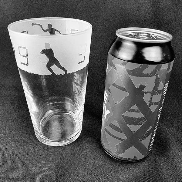 Aguero Pint Glass