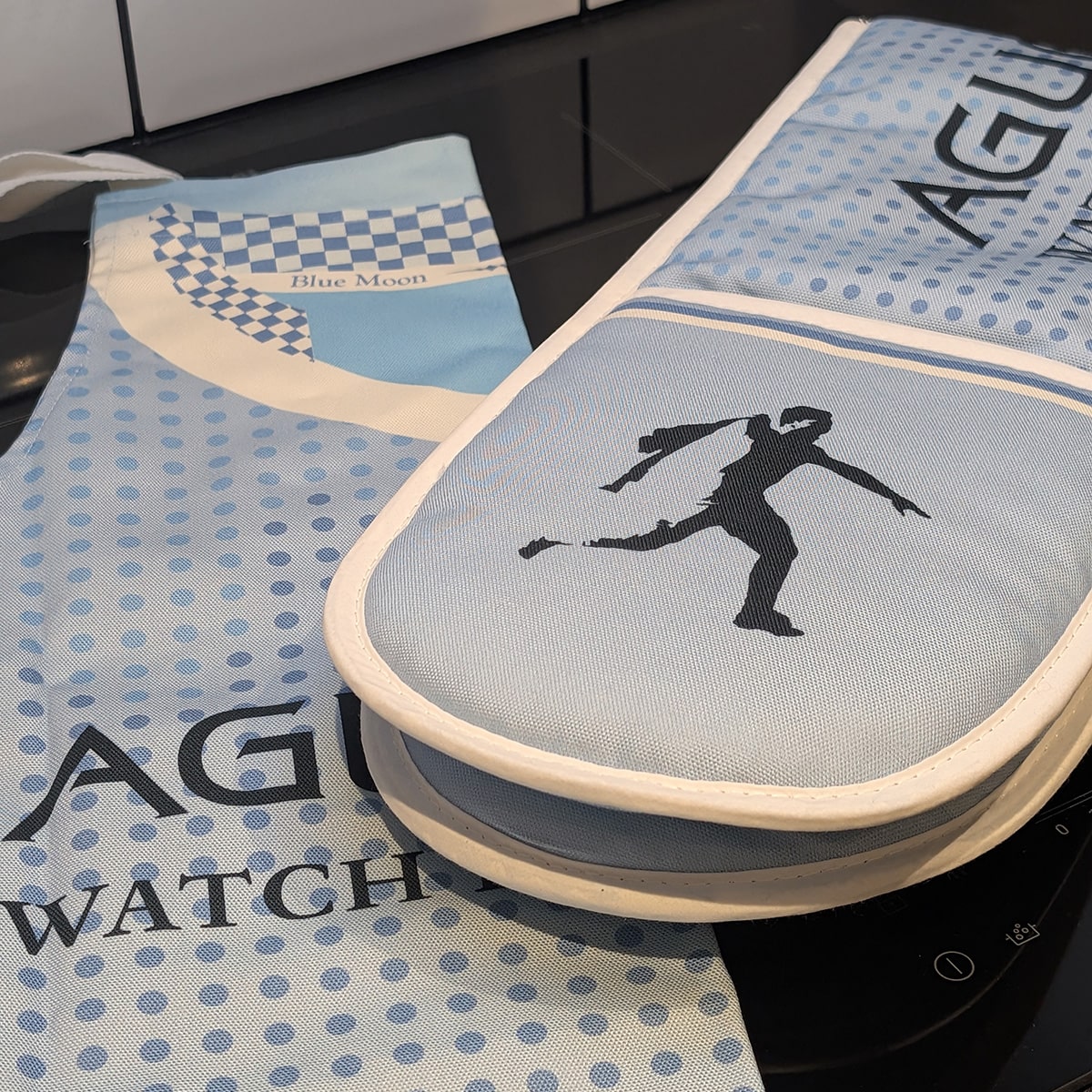 Agueroooo 2012  Kit Oven Glove