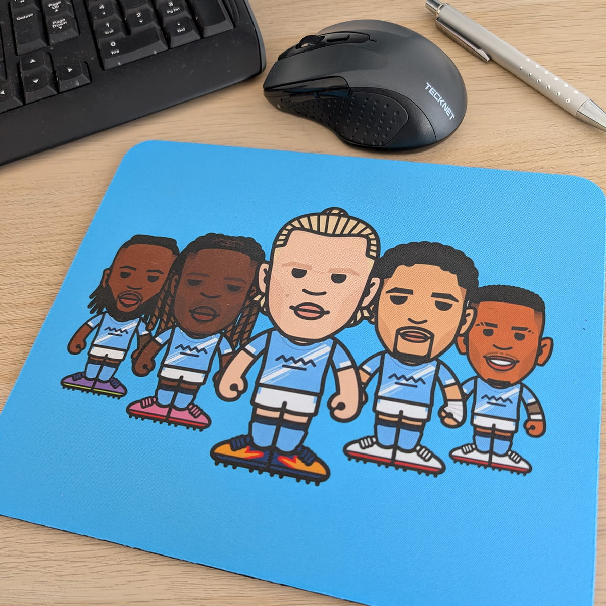 City Attack With Haaland Mouse Mat
