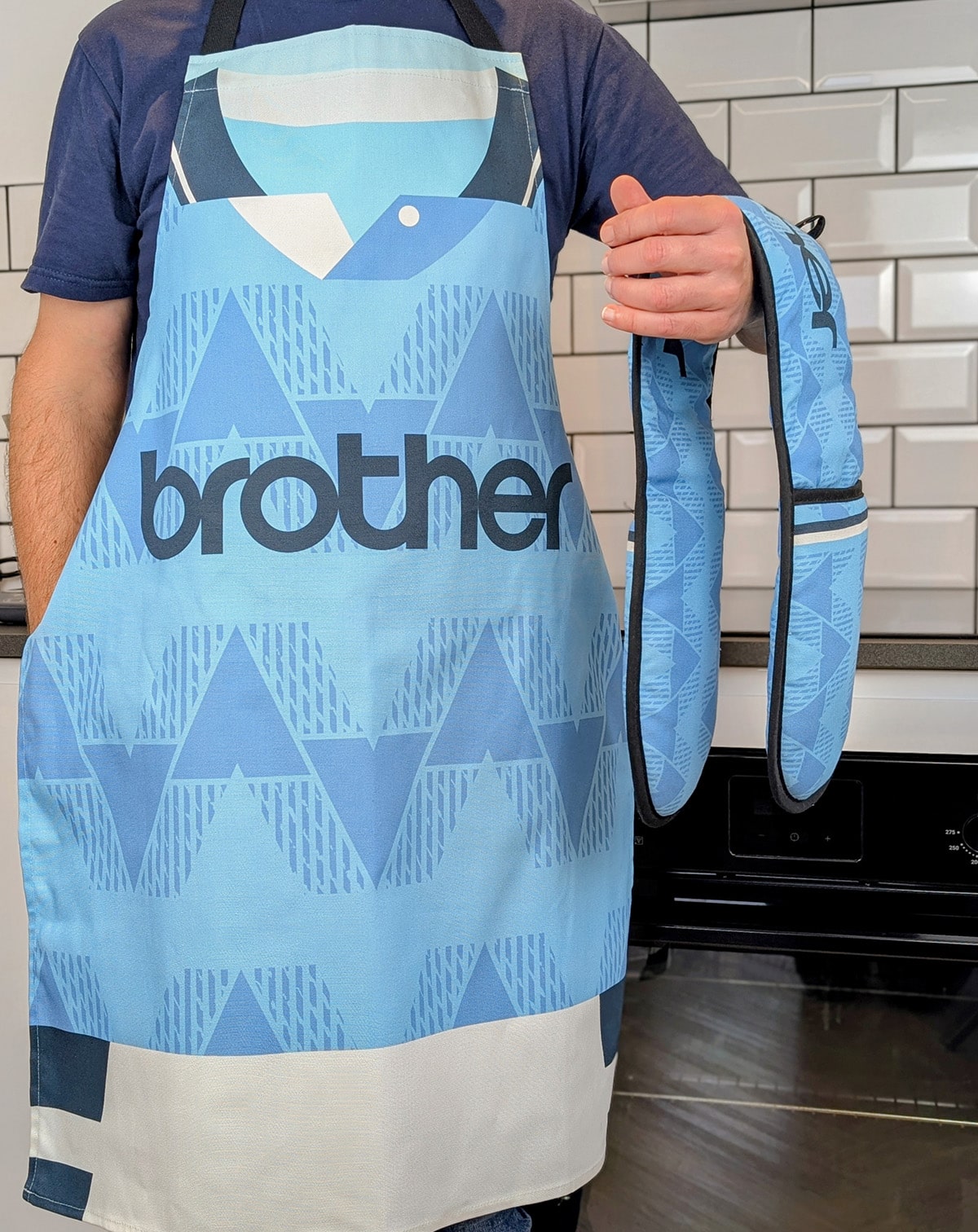 Home 89 Kit Oven Glove