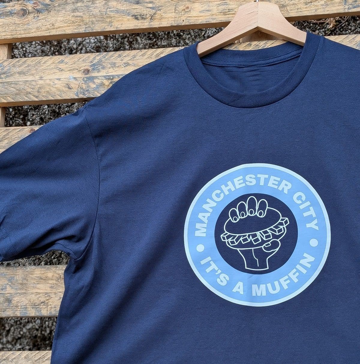 City  Muffin Navy T-shirt