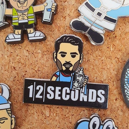 Gundogan 12 Seconds Pin Badge