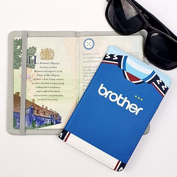 Home 97 Passport Cover
